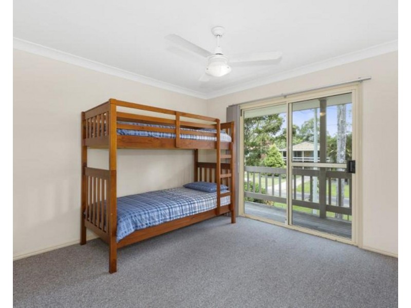 35 Gloria Street, South Golden Beach NSW 2483