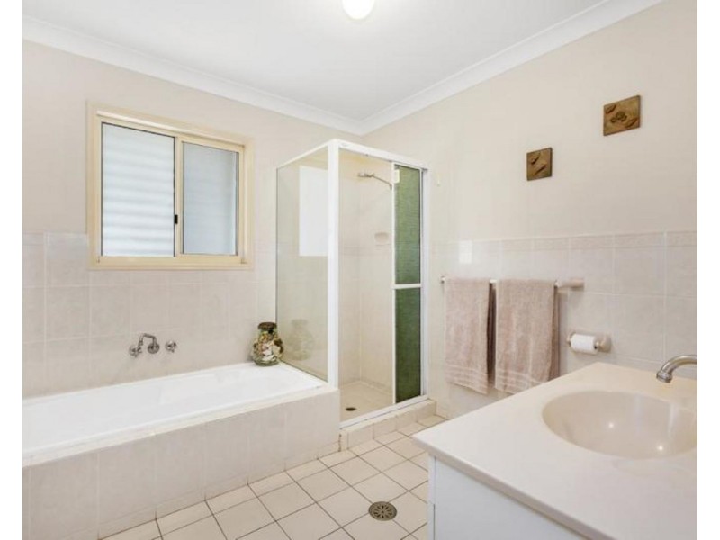 35 Gloria Street, South Golden Beach NSW 2483