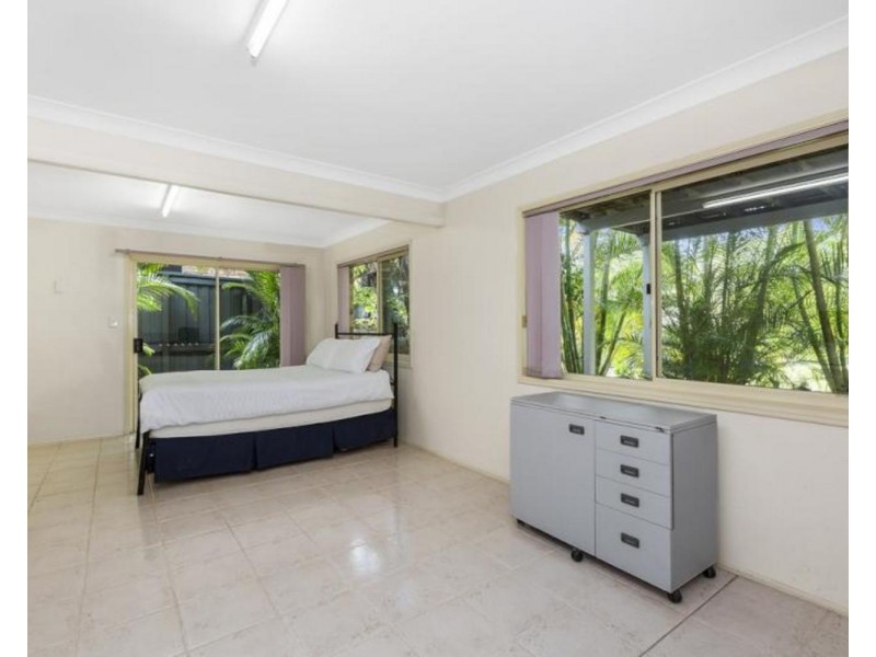 35 Gloria Street, South Golden Beach NSW 2483