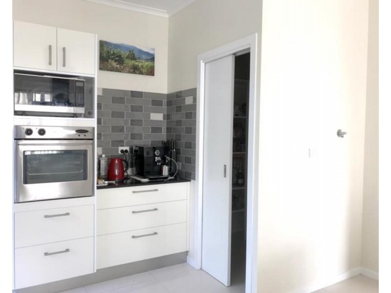 56 Narooma Drive, Ocean Shores NSW 2483