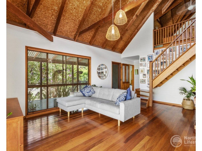 17 Robin Street, South Golden Beach NSW 2483