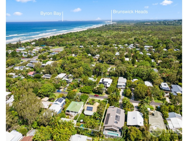 17 Robin Street, South Golden Beach NSW 2483