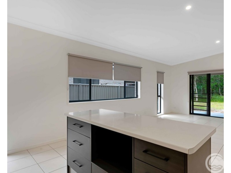1/15 Boondoon Crescent, Ocean Shores NSW 2483