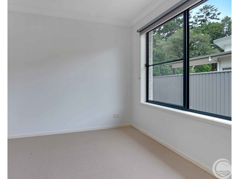 1/15 Boondoon Crescent, Ocean Shores NSW 2483