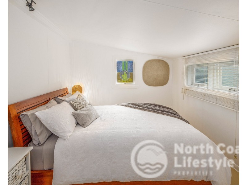 6 Park Street, New Brighton NSW 2483