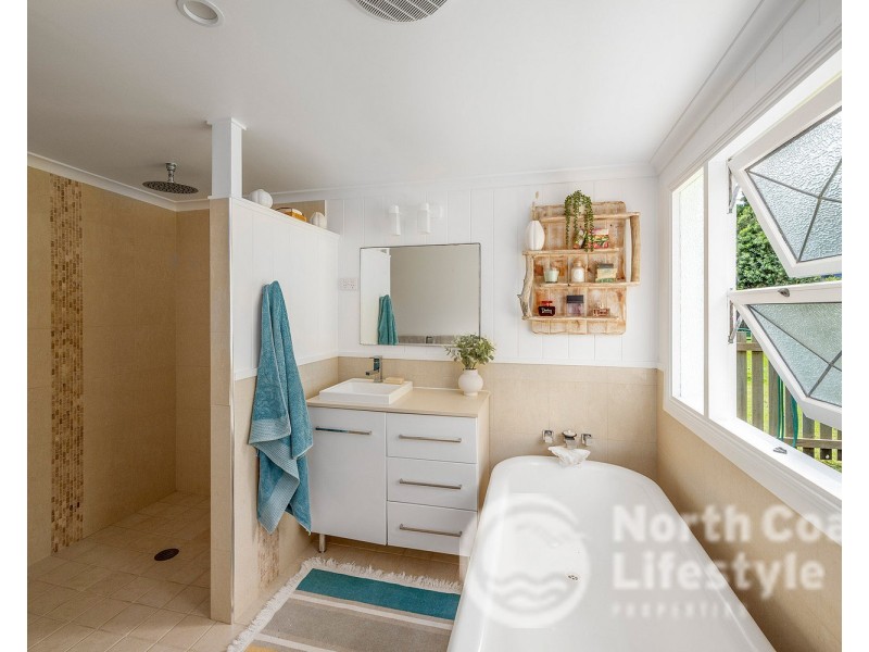 6 Park Street, New Brighton NSW 2483