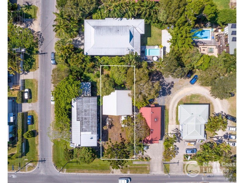 10 Strand Avenue, New Brighton NSW 2483