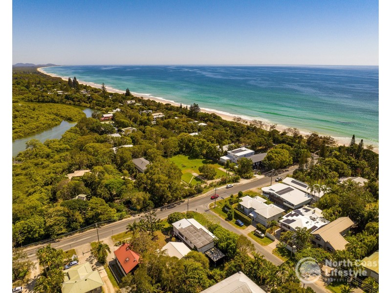 10 Strand Avenue, New Brighton NSW 2483