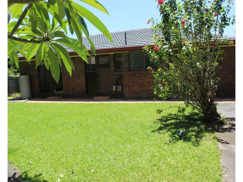 4 Kiyung Court, Ocean Shores NSW 2483