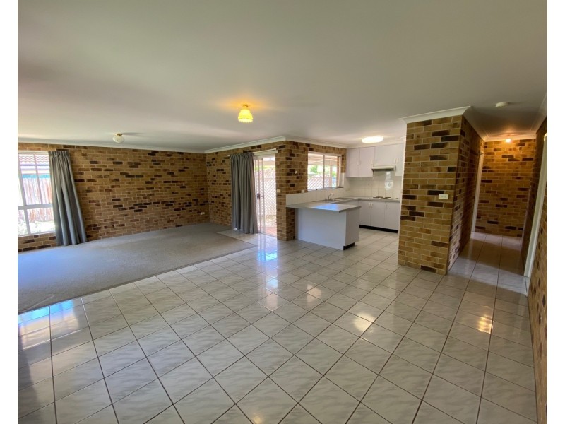 1/40 Rajah Road, Ocean Shores NSW 2483