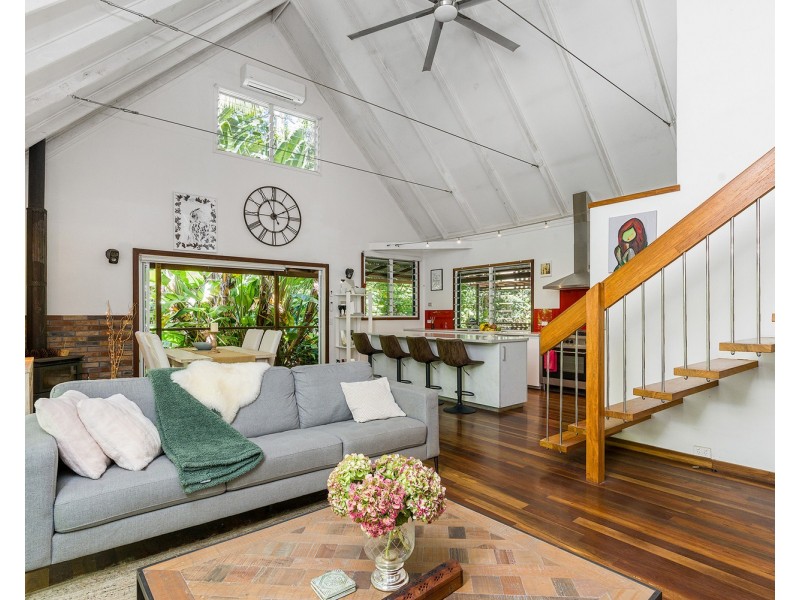 11 Waranga Crescent, Burringbar NSW 2483