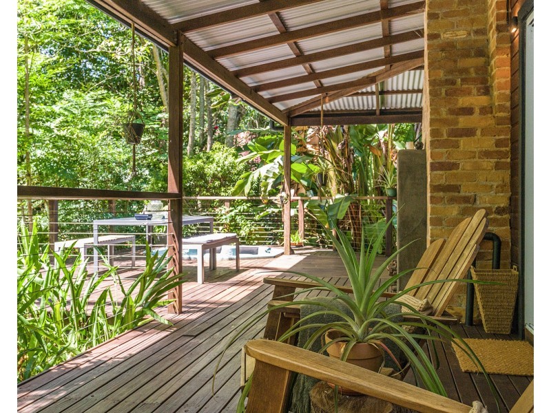 11 Waranga Crescent, Burringbar NSW 2483