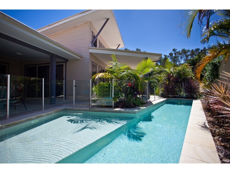 28 Mia Court, Ocean Shores NSW 2483