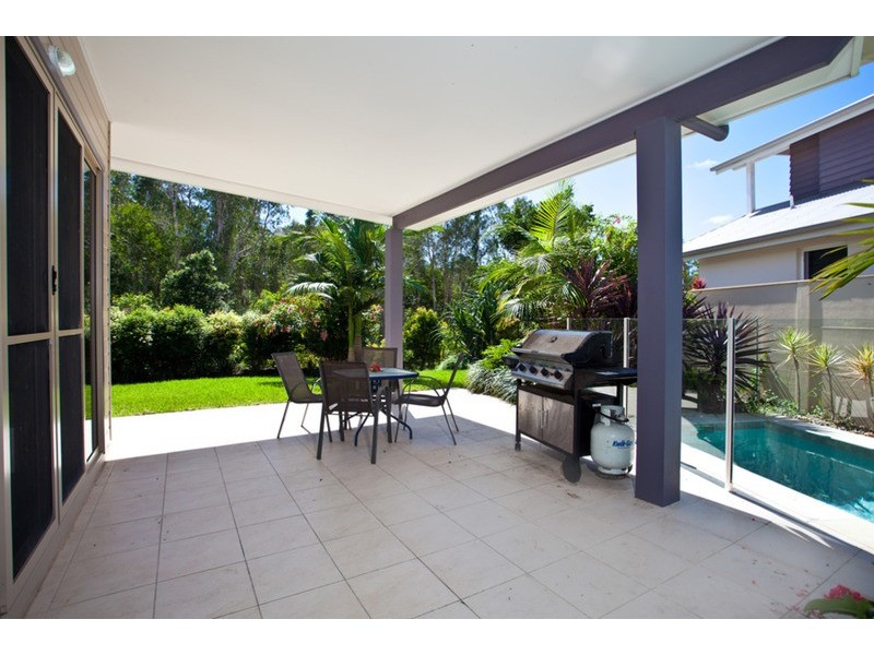 28 Mia Court, Ocean Shores NSW 2483