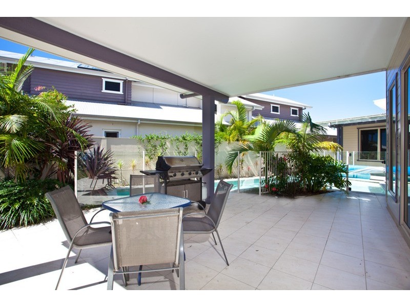 28 Mia Court, Ocean Shores NSW 2483