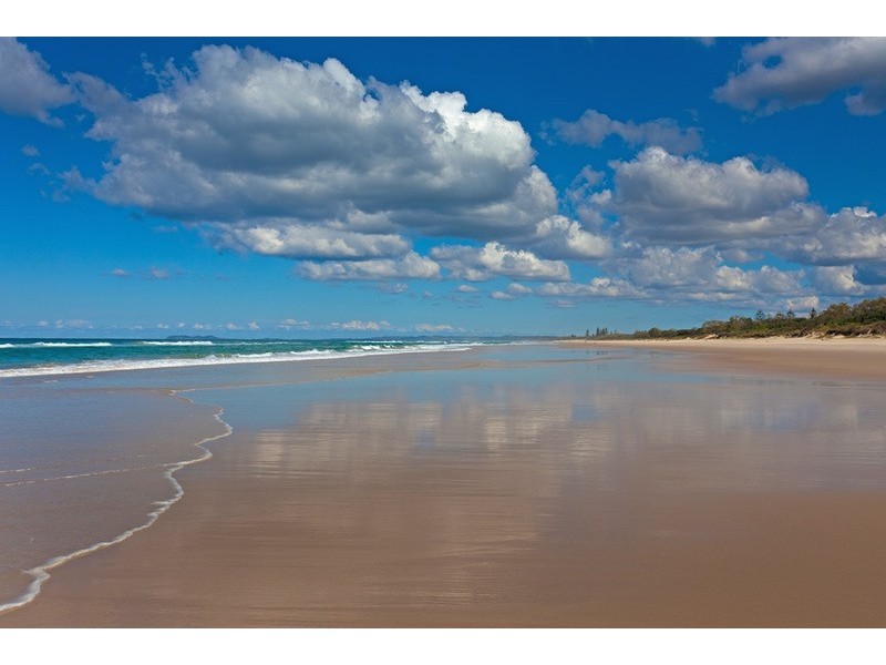 24 Muli Muli Avenue, Ocean Shores NSW 2483