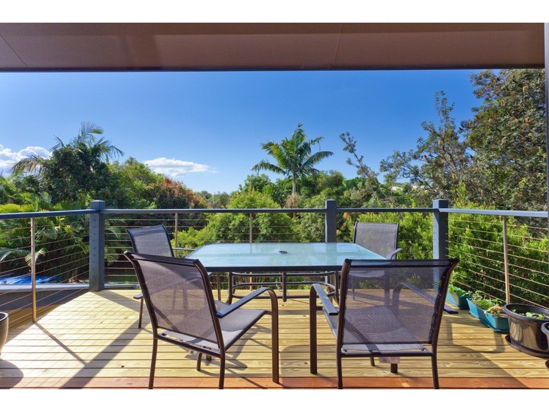 24 Muli Muli Avenue, Ocean Shores NSW 2483