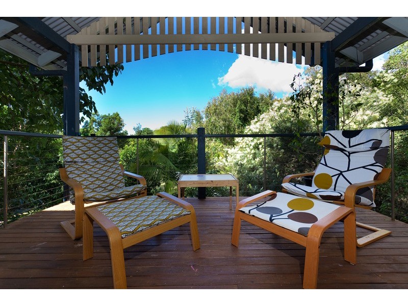24 Muli Muli Avenue, Ocean Shores NSW 2483
