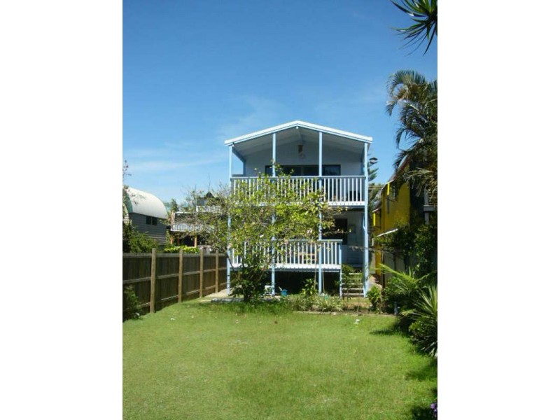 4 Pacific Esplanade, South Golden Beach NSW 2483
