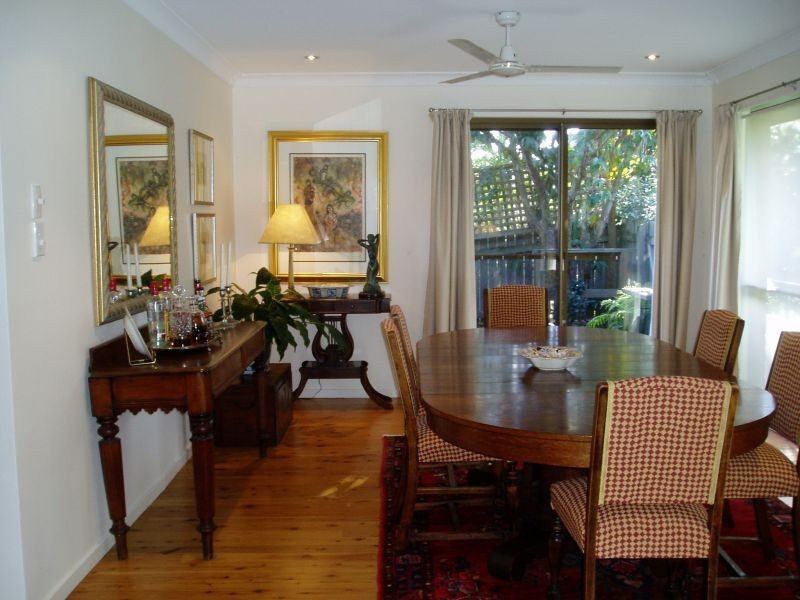 1 Bobra Glen, Ocean Shores NSW 2483