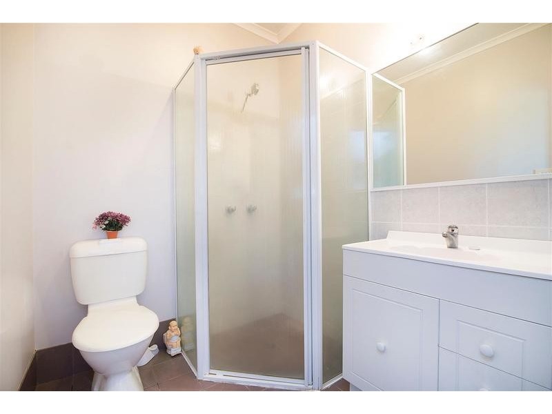 29 Warrambool Road, Ocean Shores NSW 2483