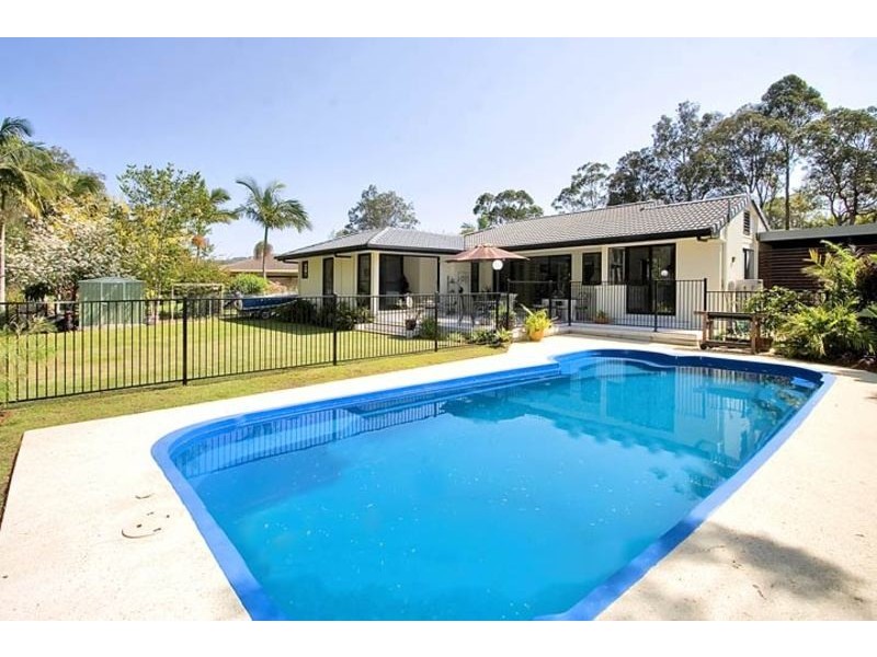 86 Balemo Drive, Ocean Shores NSW 2483