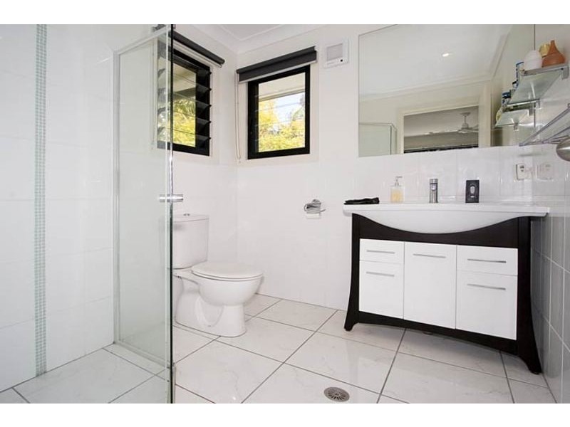 86 Balemo Drive, Ocean Shores NSW 2483