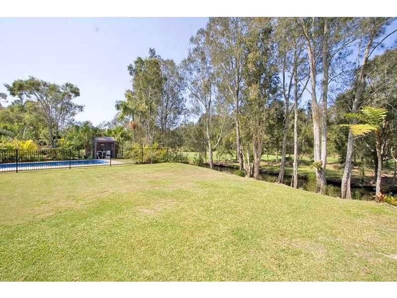 86 Balemo Drive, Ocean Shores NSW 2483
