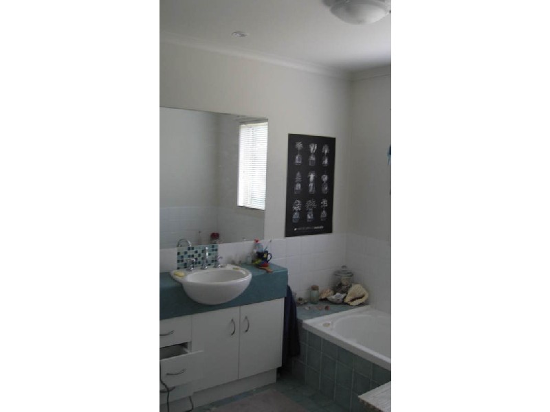 1/11 Boondoon Crescent, Ocean Shores NSW 2483