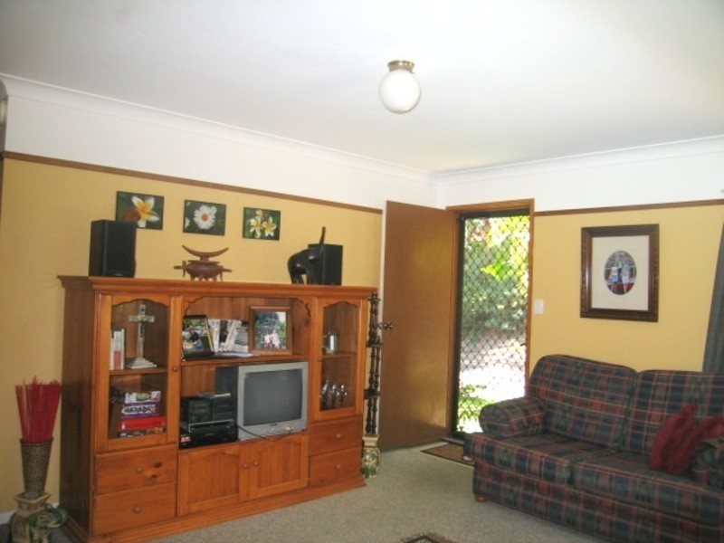 14 Mundurra Avenue, Ocean Shores NSW 2483