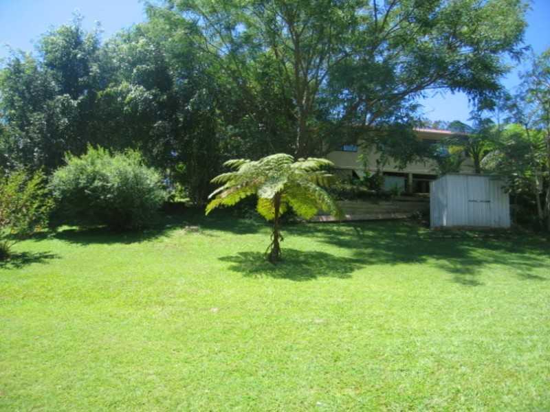 14 Mundurra Avenue, Ocean Shores NSW 2483