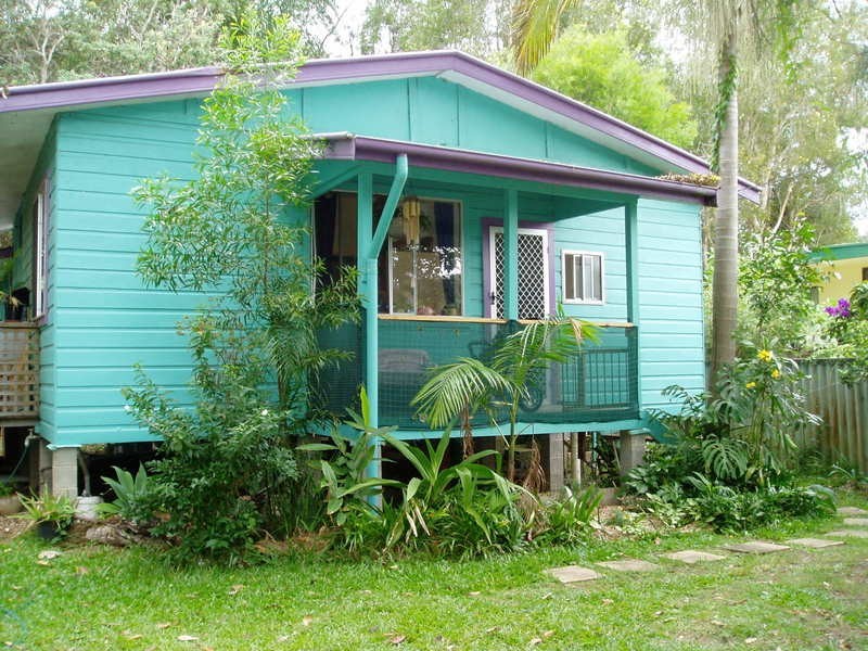 5 Royal Avenue, South Golden Beach NSW 2483