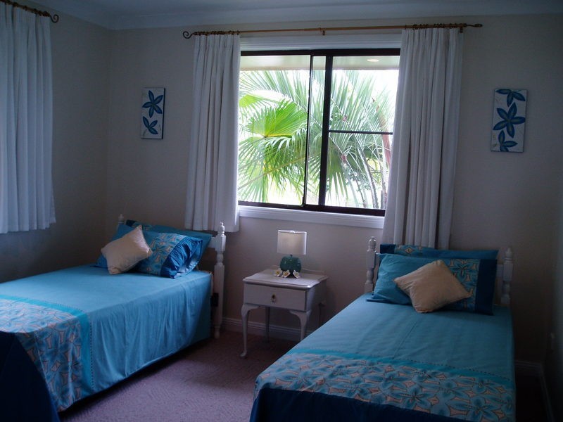 12 Jarrah Crescent, Ocean Shores NSW 2483