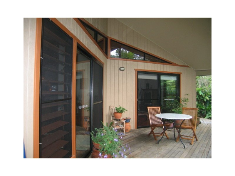 35 Rangal Road, Ocean Shores NSW 2483