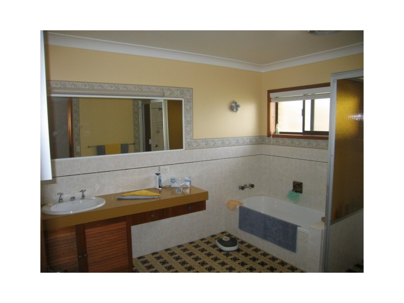 215 Tyagarah Road, Myocum NSW 2481