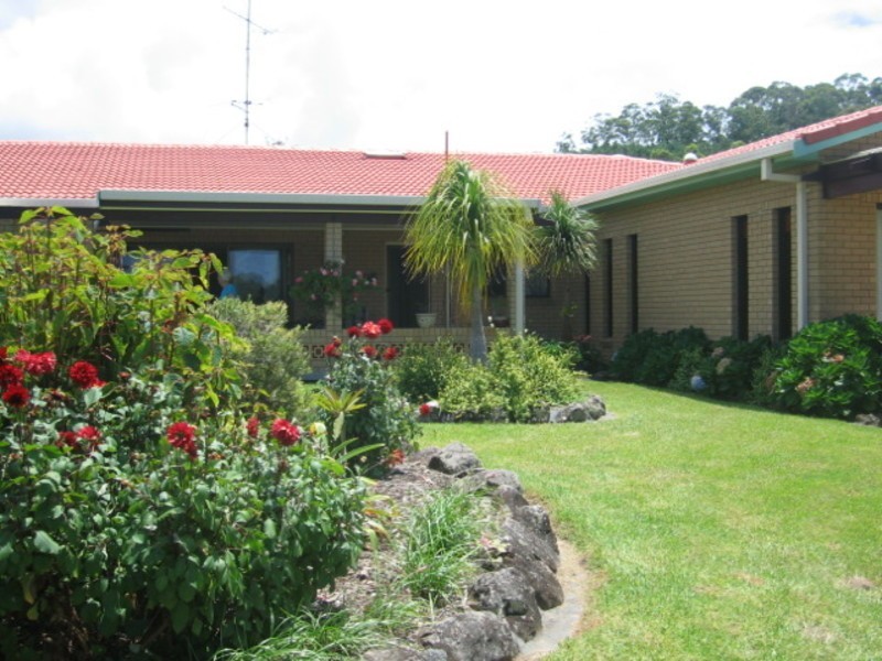 2/16 Balemo Drive, Ocean Shores NSW 2483