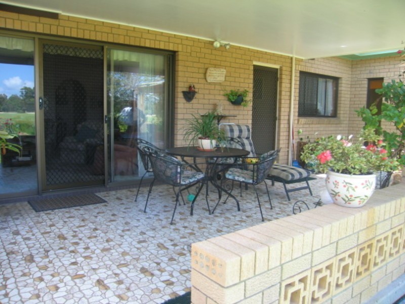 2/16 Balemo Drive, Ocean Shores NSW 2483