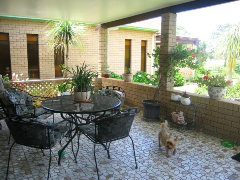 2/16 Balemo Drive, Ocean Shores NSW 2483