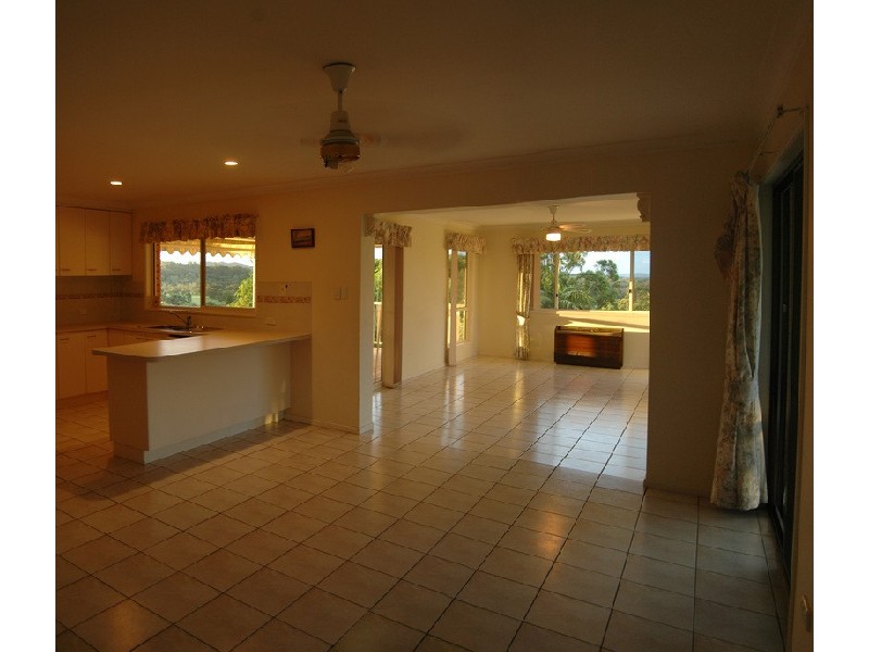 13 Bulgoon Crescent, Ocean Shores NSW 2483