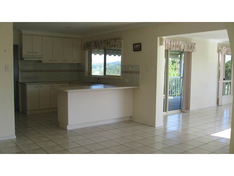 13 Bulgoon Crescent, Ocean Shores NSW 2483