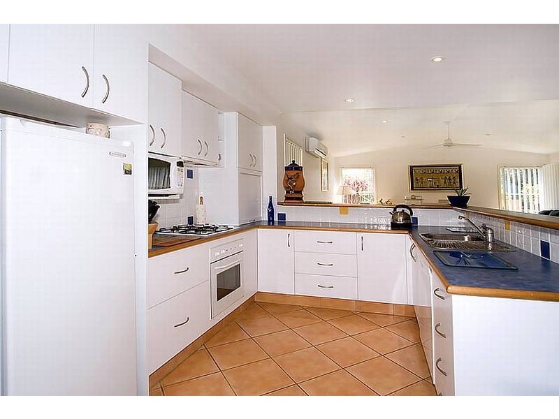 161 Shara Boulevard, Ocean Shores NSW 2483