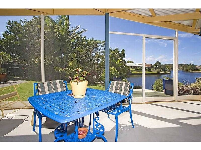 161 Shara Boulevard, Ocean Shores NSW 2483