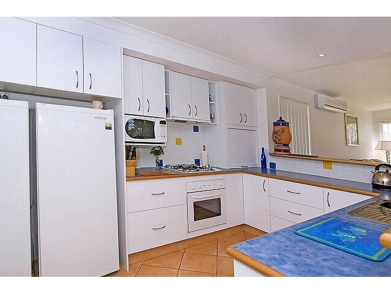 161 Shara Boulevard, Ocean Shores NSW 2483