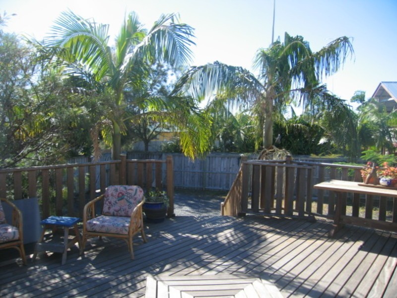 8 Dugan Court, Ocean Shores NSW 2483