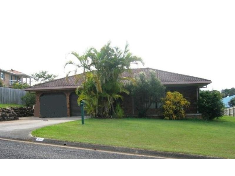 26 Yallakool Drive, Ocean Shores NSW 2483