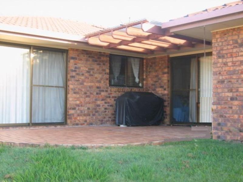 26 Yallakool Drive, Ocean Shores NSW 2483
