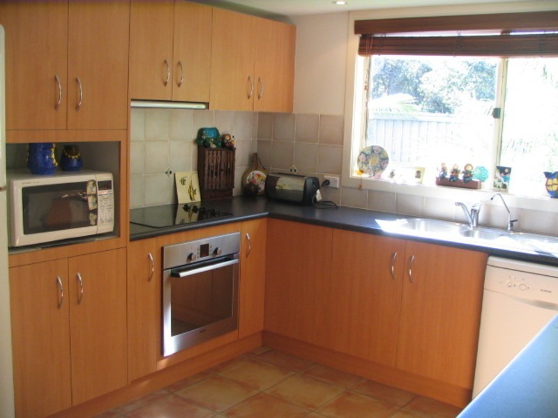 13 Muli Muli Avenue, Ocean Shores NSW 2483