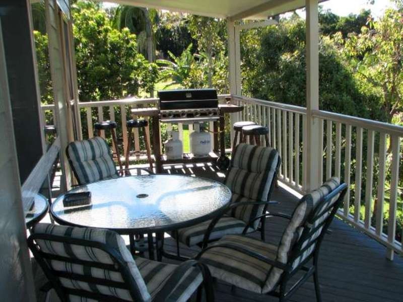 10 Warrambool Road, Ocean Shores NSW 2483