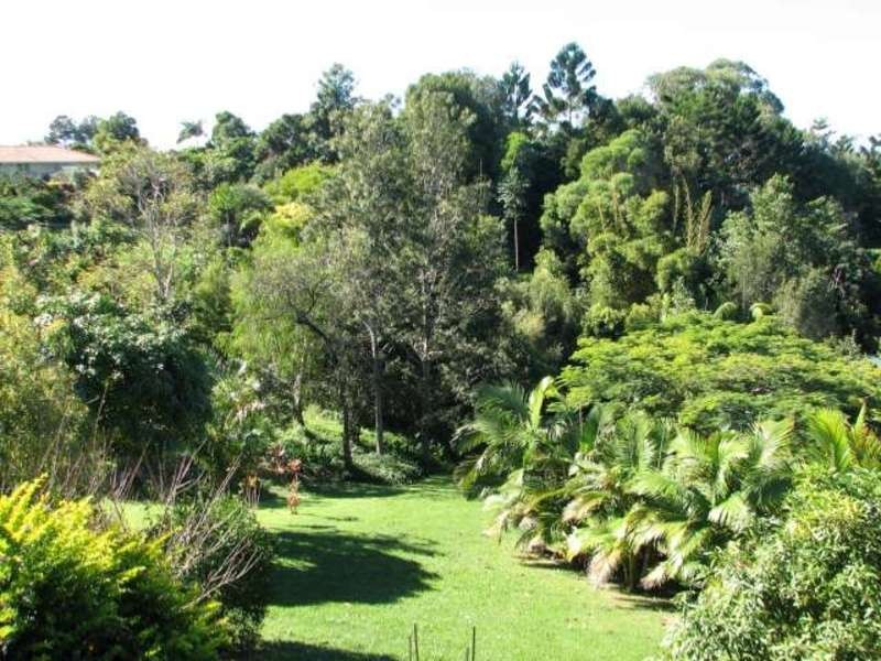 10 Warrambool Road, Ocean Shores NSW 2483