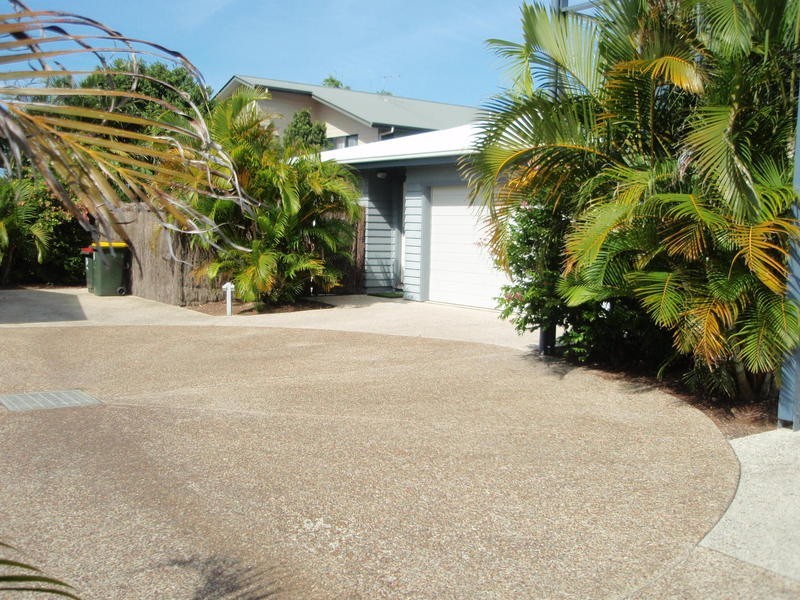 4/6-8  Halyard Court, Ocean Shores NSW 2483